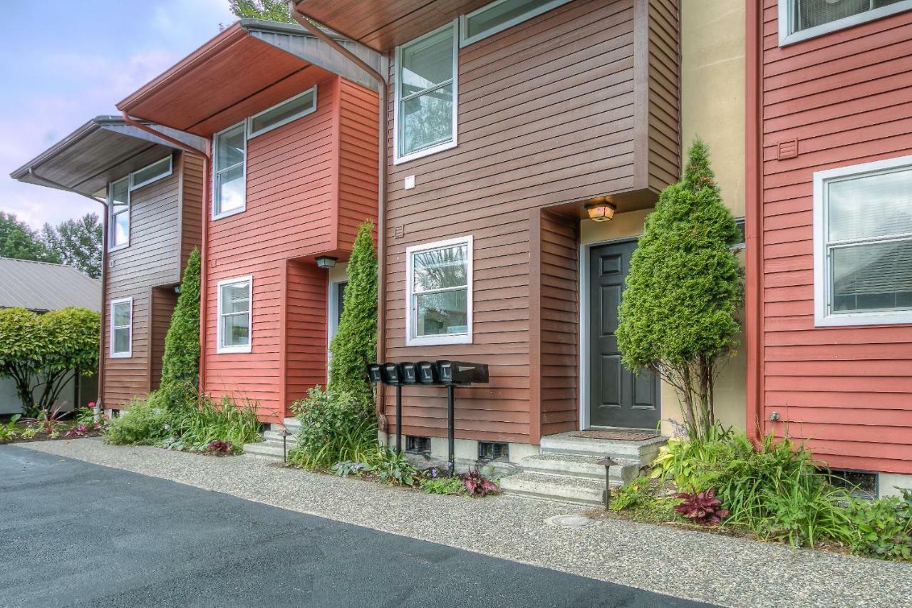 Moon River Suites #5 North Bend Exterior foto